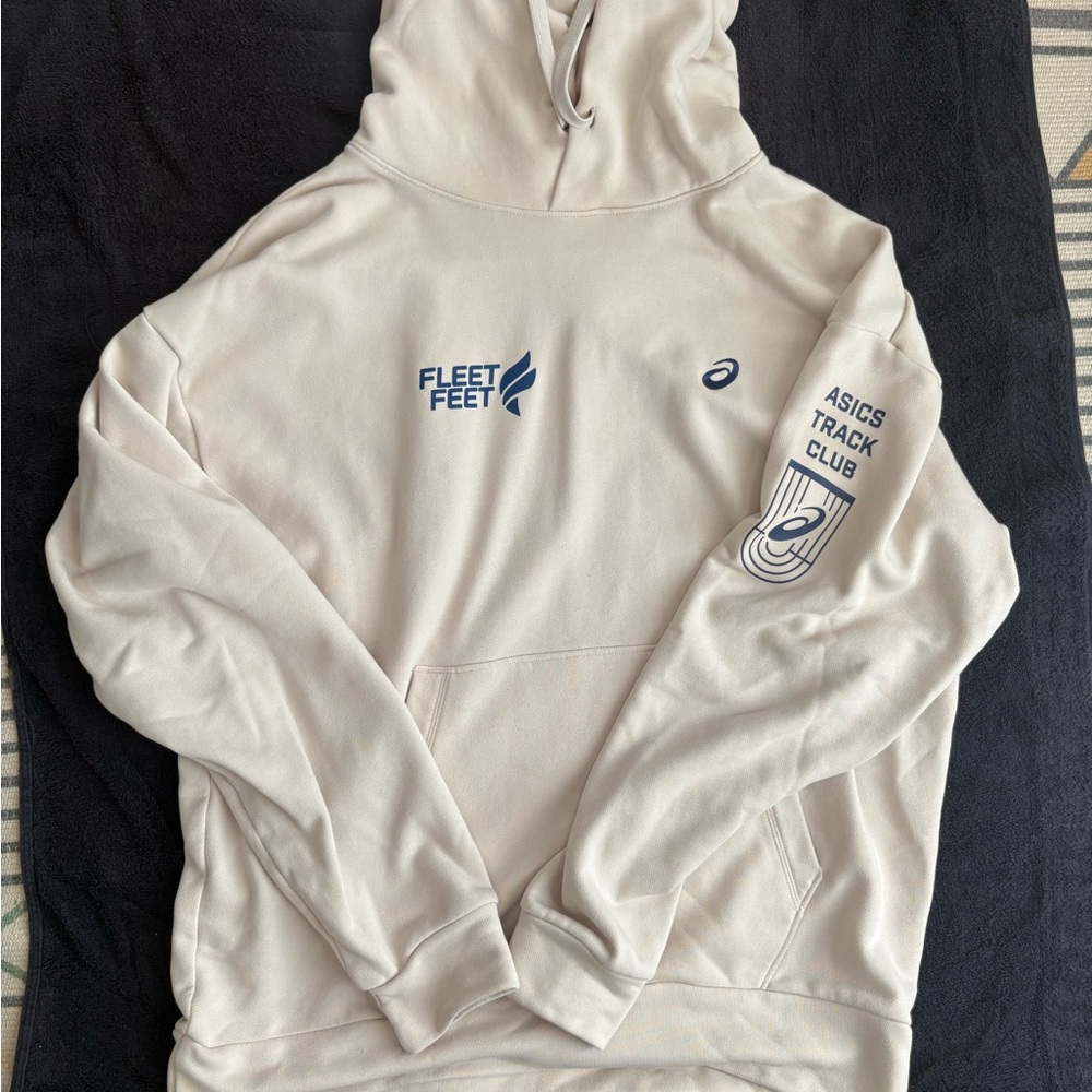 ASICS track club x fleet feet